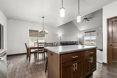 3005 Crooks Avenue, Kaukauna, WI 54130 - Photo 11