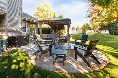 1318 Partridge Court, Oshkosh, WI 54904 - Photo 3