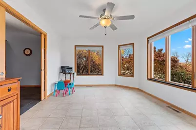 9410 Memory Lane, Neenah, WI 54956 - Photo 11