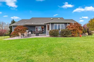 9410 Memory Ln, Neenah, WI 54956 - Photo 35