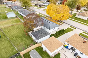 1010 Heyrman St, Green Bay, WI 54302 - Photo 37