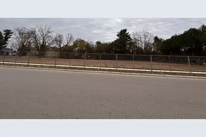 327 S Waupaca Street, Wautoma, WI 54982 - Photo 5