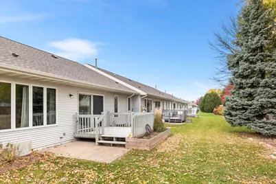 1568 S Oakwood Road, Oshkosh, WI 54904 - Photo 31