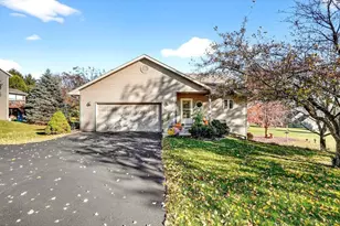 N5842 Lakeview Dr, Green Lake, WI 54941 - Photo 45