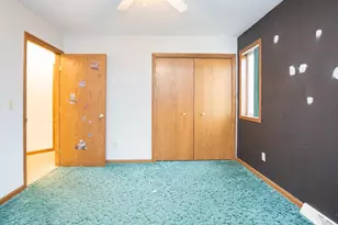 124 S Custer St, Brillion, WI 54110 - Photo 25