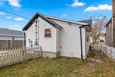 1011 Blaine Street, Marinette, WI 54143 - Photo 25
