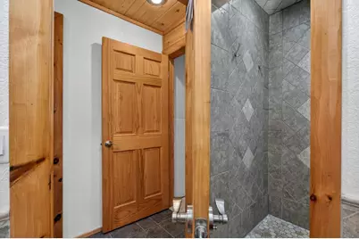 6764 Lee Harbor Lane, Oshkosh, WI 54902 - Photo 23