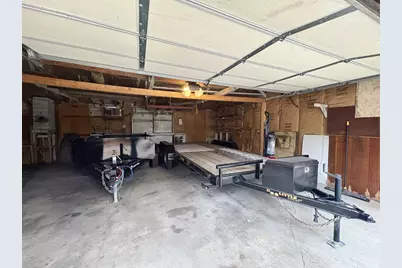 521 Clinton Street, Green Bay, WI 54303 - Photo 11