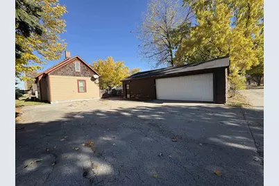 521 Clinton Street, Green Bay, WI 54303 - Photo 5