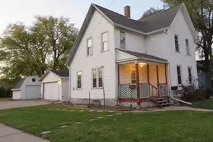 490 Morris St, Fond du Lac, WI 54935 - Photo 1