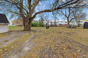 490 Morris St, Fond du Lac, WI 54935 - Photo 27