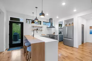 624 E Circle Ridge Pl, Sturgeon Bay, WI 54235 - Photo 9