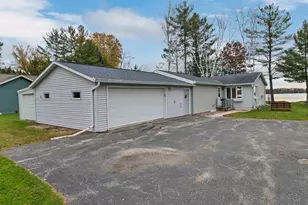 9407 Koby Ln, Pound, WI 54161 - Photo 5