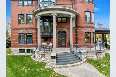 902 S Madison Street, Green Bay, WI 54301 - Photo 9