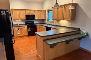 E8835 Huntley Rd, New London, WI 54961 - Photo 7