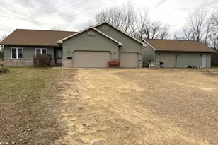 E8835 Huntley Rd, New London, WI 54961 - Photo 45