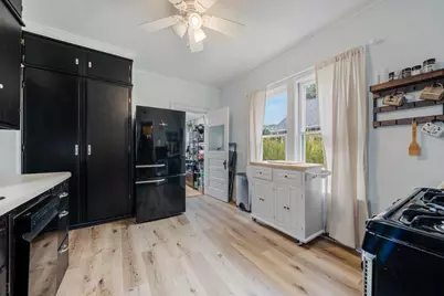 1235 Walnut Street, Oshkosh, WI 54901 - Photo 3