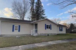 N15033 Dutton Ave, Amberg, WI 54102 - Photo 3