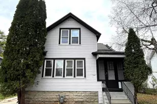 532 Boyd St, Oshkosh, WI 54901 - Photo 1