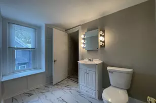 532 Boyd St, Oshkosh, WI 54901 - Photo 9