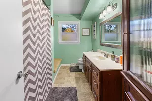 2102 Mary Ave, New Holstein, WI 53061 - Photo 9