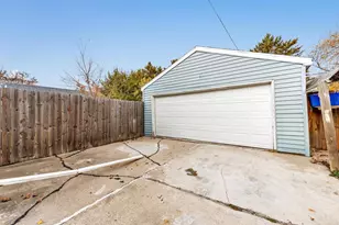 1026 27th St, Two Rivers, WI 54241 - Photo 19