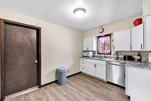 1026 27th St, Two Rivers, WI 54241 - Photo 11