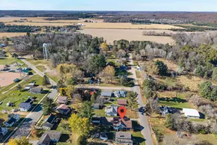 623 Cedar St, Edgerton, WI 54486 - Photo 49