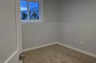 980 Byrd Ave, Neenah, WI 54956 - Photo 15