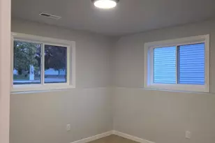 980 Byrd Ave, Neenah, WI 54956 - Photo 13