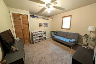 723 Water St, Marinette, WI 54143 - Photo 31