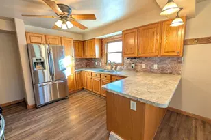 723 Water St, Marinette, WI 54143 - Photo 21