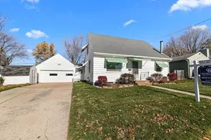 304 E 17th St, Kaukauna, WI 54130 - Photo 27