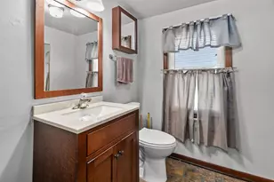 304 E 17th St, Kaukauna, WI 54130 - Photo 19