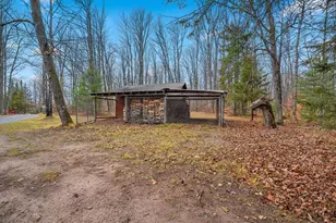 14754 N McComb Lake Ln, Mountain, WI 54149 - Photo 17