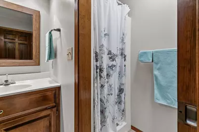 2768 Independence Drive, Green Bay, WI 54304 - Photo 23