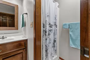 2768 Independence Dr, Green Bay, WI 54304 - Photo 23