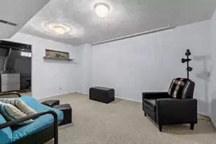 2768 Independence Dr, Green Bay, WI 54304 - Photo 33