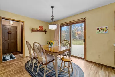 2768 Independence Drive, Green Bay, WI 54304 - Photo 11