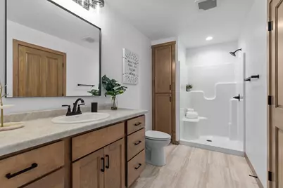 2045 Red Fox Lane, Kaukauna, WI 54130 - Photo 17