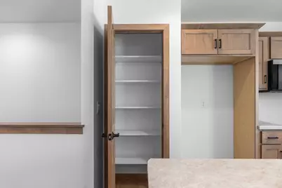 2045 Red Fox Lane, Kaukauna, WI 54130 - Photo 9