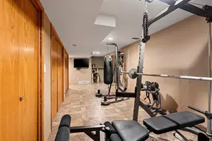 404 Stonehedge Rd, Green Bay, WI 54302 - Photo 29