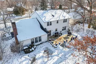 404 Stonehedge Rd, Green Bay, WI 54302 - Photo 51