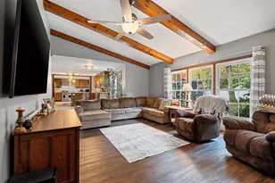 404 Stonehedge Rd, Green Bay, WI 54302 - Photo 3