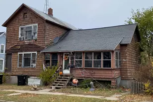 712 7th Ave, Menominee, MI 49858 - Photo 7