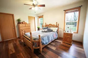 203 Bitters Ave, Oconto, WI 54153 - Photo 9