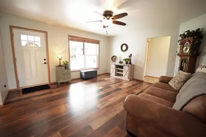 203 Bitters Avenue, Oconto, WI 54153 - Photo 3