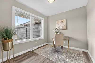 1621 Founders Street, Neenah, WI 54956 - Photo 3