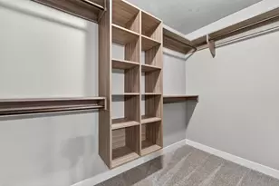 1621 Founders St, Neenah, WI 54956 - Photo 17