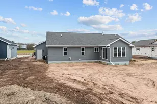 N9254 Homestead Ln, Appleton, WI 54915 - Photo 35